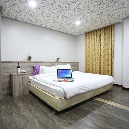 心園生活旅店 Xin Yuan Hotel Hsinchu Cameră foto